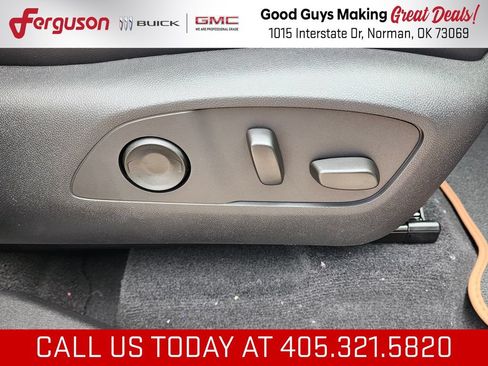 New 2026 GMC Acadia AT4 w/ Luxury Package AWD/4WD image 43
