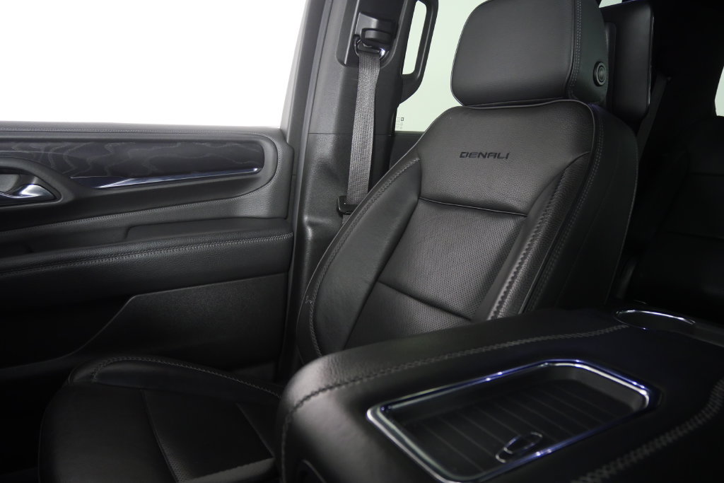 Used 2021 GMC Yukon Denali AWD/4WD image 26