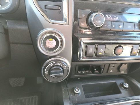 Used 2016 Nissan Titan Platinum Reserve image 15