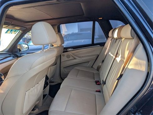Used 2007 BMW X5 3.0si image 8