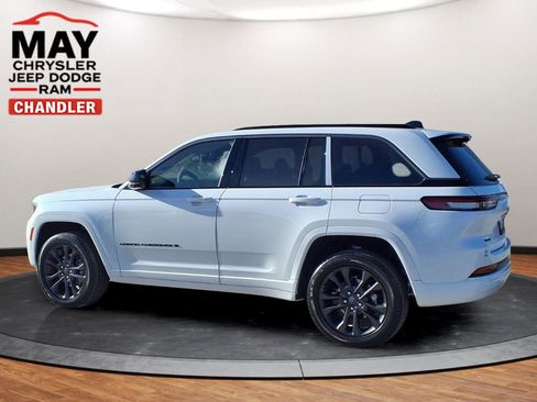 New 2026 Jeep Grand Cherokee Limited AWD/4WD image 3