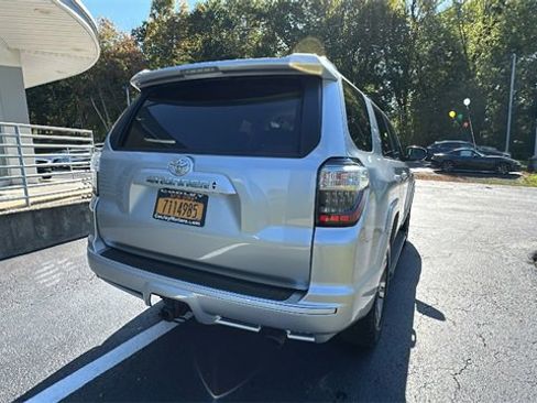 Used 2023 Toyota 4Runner TRD Sport image 6