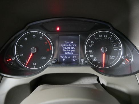 Used 2013 Audi Q5 2.0T Premium w/ Convenience Pkg AWD/4WD image 21