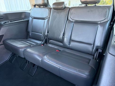 Used 2025 Ford Expedition Active image 33