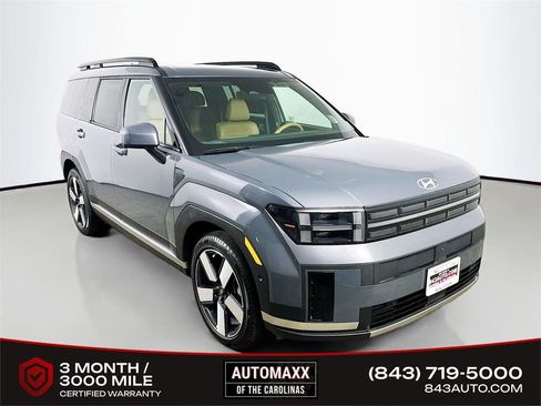 Used 2025 Hyundai Santa Fe Limited image 1