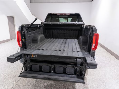Used 2019 GMC Sierra 1500 AT4 w/ AT4 Premium Package AWD/4WD image 12