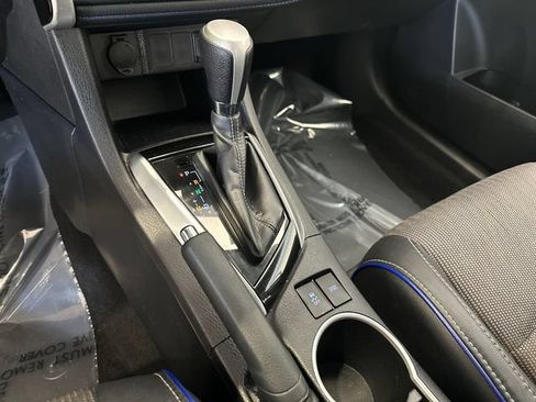 Used 2017 Toyota Corolla SE w/ Carpet Mat Package (TMS) FWD image 13