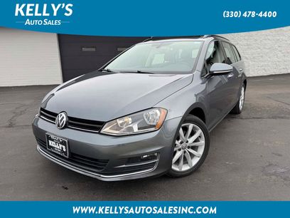 Used 2017 Volkswagen Golf SE