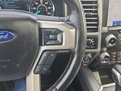 Used 2019 Ford F150 Platinum w/ Equipment Group 701A Luxury AWD/4WD image 26