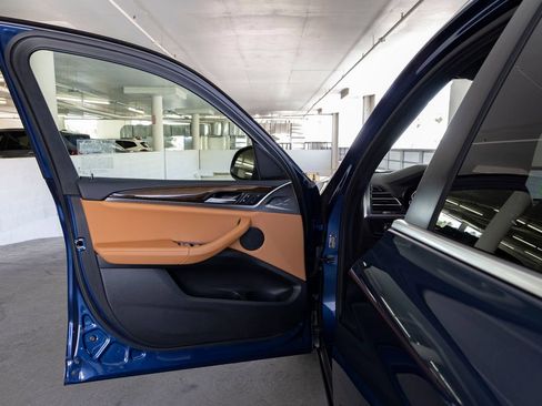Certified 2024 BMW X3 sDrive30i w/ Premium Package RWD image 13