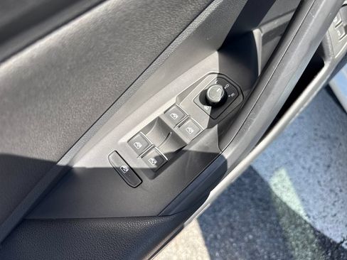 Certified 2021 Volkswagen Jetta R-Line w/ R-Line Cold Weather Package FWD image 12