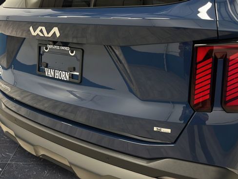 Used 2024 Kia Sorento SX AWD/4WD image 40