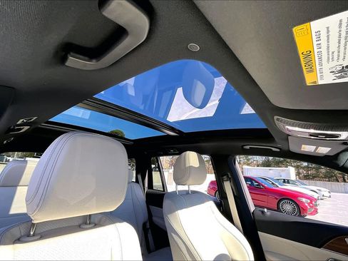 Used 2025 Mercedes-Benz GLS 450 GLS 450 image 13