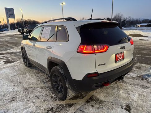 Used 2022 Jeep Cherokee Trailhawk w/ Comfort/Convenience Group image 6