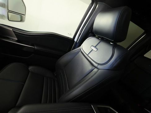 Used 2026 Ford F250 Platinum image 37