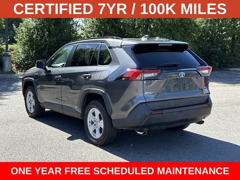 Used 2021 Toyota RAV4 XLE AWD/4WD image 4