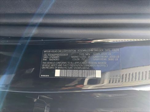 Used 2025 Volvo XC90 T8 Ultra w/ Protection Package Premier AWD/4WD image 34