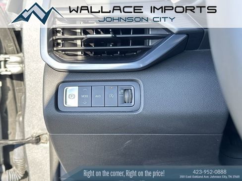 Used 2024 GMC Acadia AT4 w/ Super Cruise Package image 33
