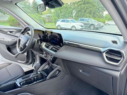 New 2026 Chevrolet TrailBlazer LT AWD/4WD image 27
