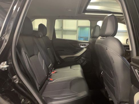 Used 2022 Subaru Forester Limited image 25