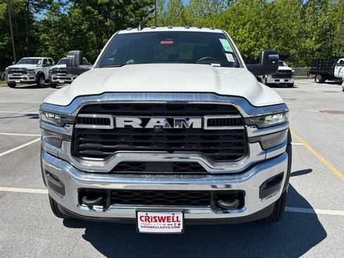 New 2026 RAM 5500 Tradesman w/ Chrome Appearance Group AWD/4WD image 8