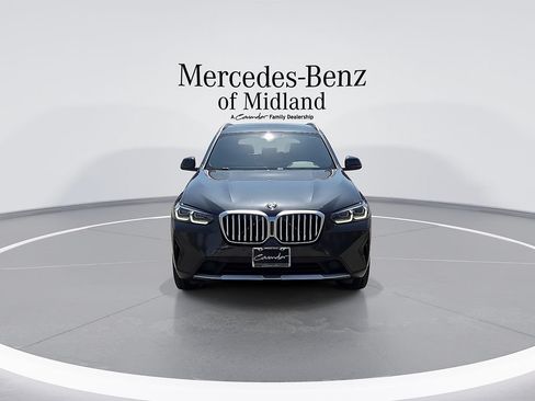 Used 2022 BMW X3 xDrive30i AWD/4WD image 3