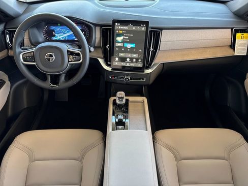 New 2026 Volvo XC90 B5 Plus image 12