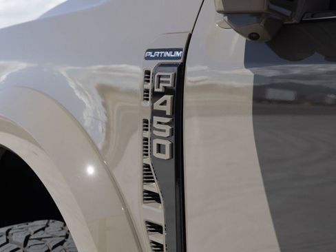 Used 2026 Ford F450 Platinum w/ Platinum Plus Package AWD/4WD image 13