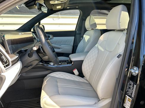 New 2026 Kia Sorento SX Prestige image 11