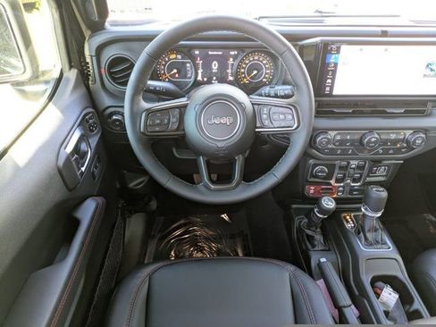 New 2026 Jeep Wrangler Unlimited Rubicon w/ Safety Group image 14