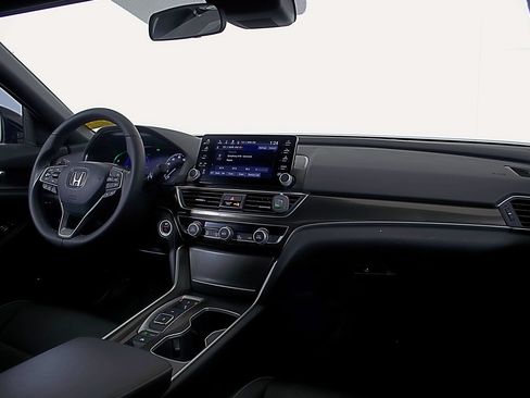 Used 2022 Honda Accord Sport image 21