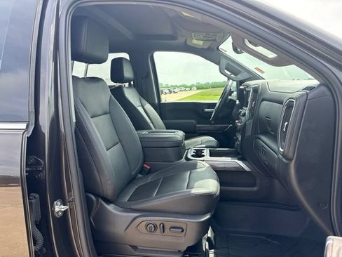 Used 2021 Chevrolet Silverado 2500 LTZ w/ LTZ Premium Package AWD/4WD image 22