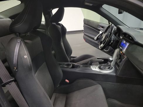 Used 2020 Toyota 86 RWD image 29