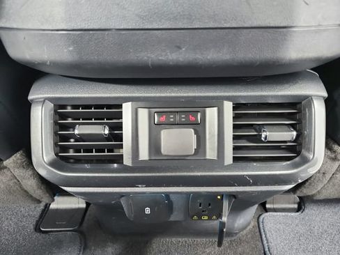 Used 2022 Ford F150 Lariat w/ Equipment Group 502A High AWD/4WD image 44