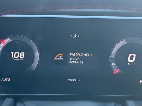 Used 2025 Dodge Charger R/T w/ Plus Group image 9