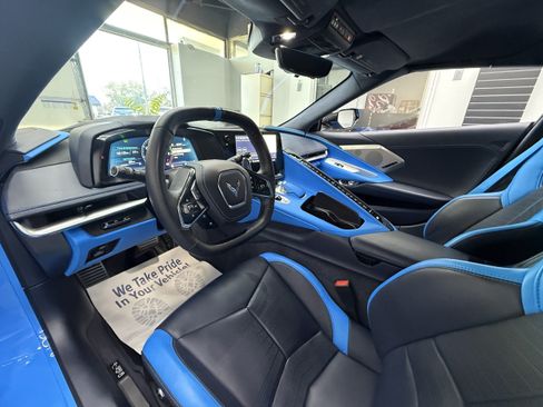 Used 2023 Chevrolet Corvette Stingray Premium Cpe w/ 3LT RWD image 15