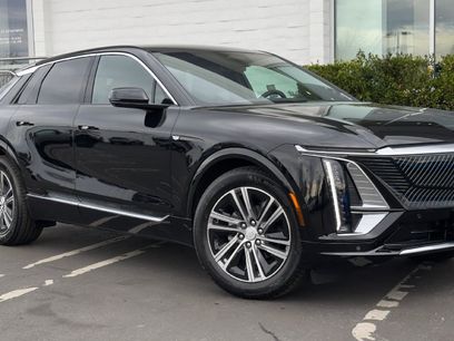 New 2026 Cadillac Lyriq Luxury
