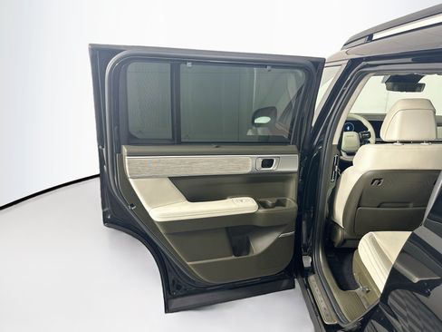 Used 2025 Hyundai Santa Fe Calligraphy FWD image 28