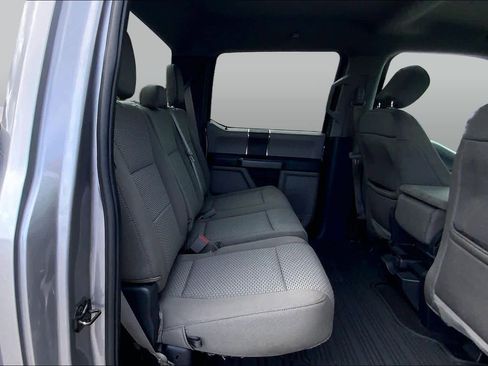 Used 2020 Ford F150 XLT w/ Trailer Tow Package RWD image 18