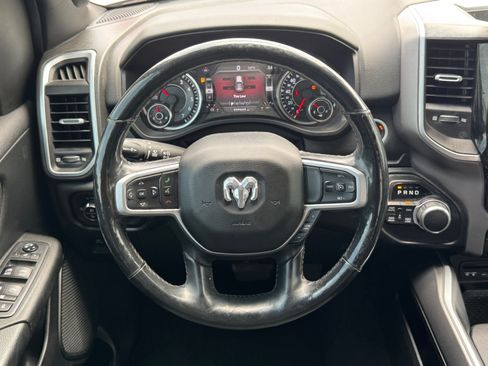 Used 2019 RAM 1500 Big Horn AWD/4WD image 13