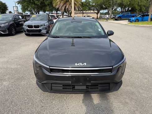 Used 2025 Kia K4 FWD image 12