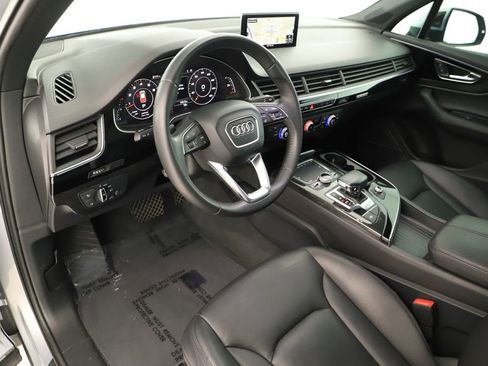 Used 2018 Audi Q7 3.0T Premium Plus w/ Premium Plus Package image 15