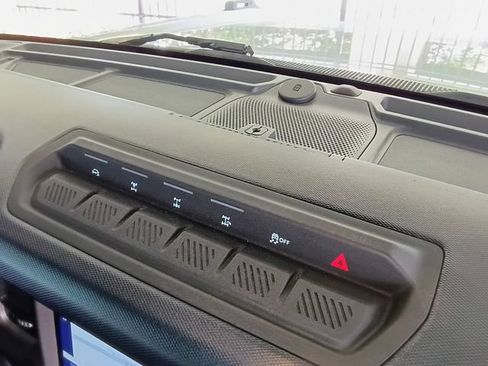 Used 2021 Ford Bronco First Edition AWD/4WD image 57