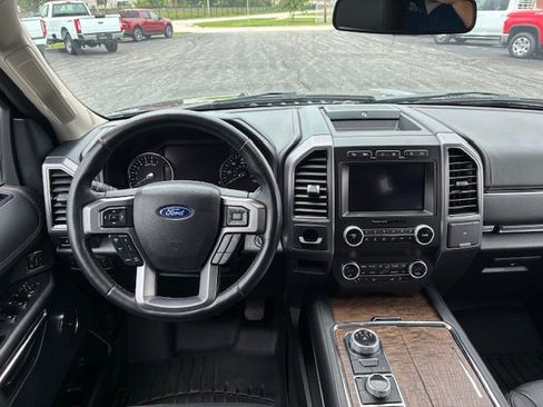 Used 2021 Ford Expedition Platinum image 23