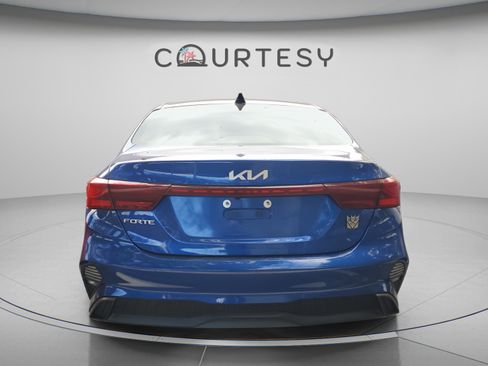 Certified 2023 Kia Forte LXS w/ LXS Technology Package FWD image 15