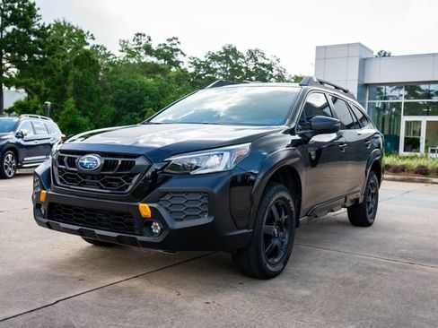 Certified 2024 Subaru Outback Wilderness AWD/4WD image 11