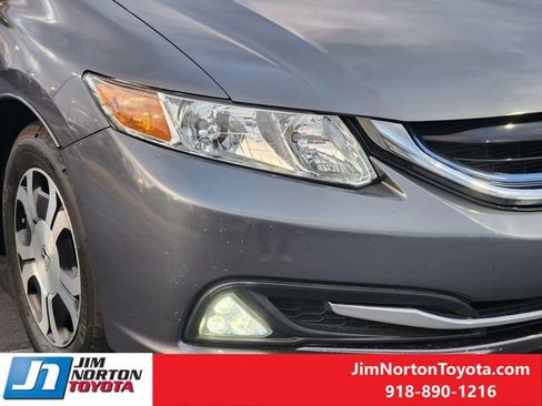 Used 2015 Honda Civic Hybrid Sedan image 9