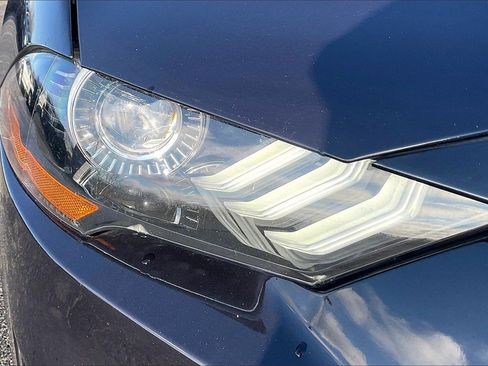 Used 2022 Ford Mustang GT Premium w/ Equipment Group 401A image 30