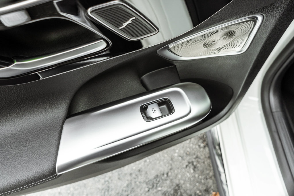 Used 2025 Mercedes-Benz C 43 AMG 4MATIC Sedan image 33