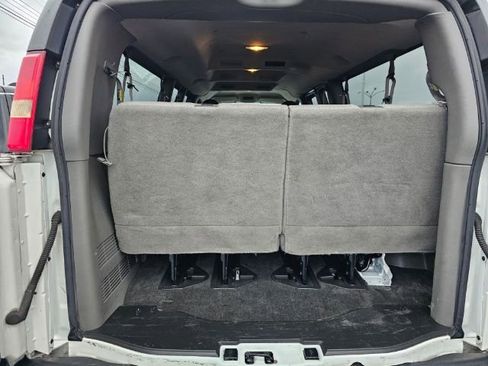 Used 2013 GMC Savana 3500 LT w/ LT Preferred Equipment Group image 35